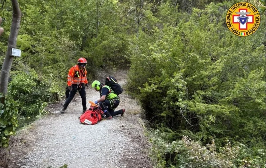 Scivola per 20 metri nella Valle dell’Orfento:  escursionista in Ospedale