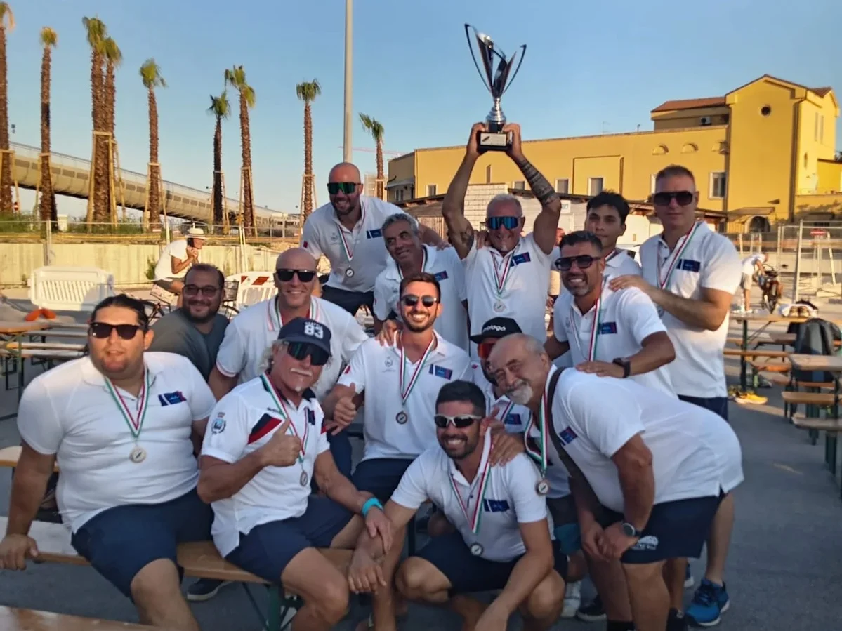 Regata dei Gonfaloni, terzo posto per l'Associazione Rematori Martinsicuro