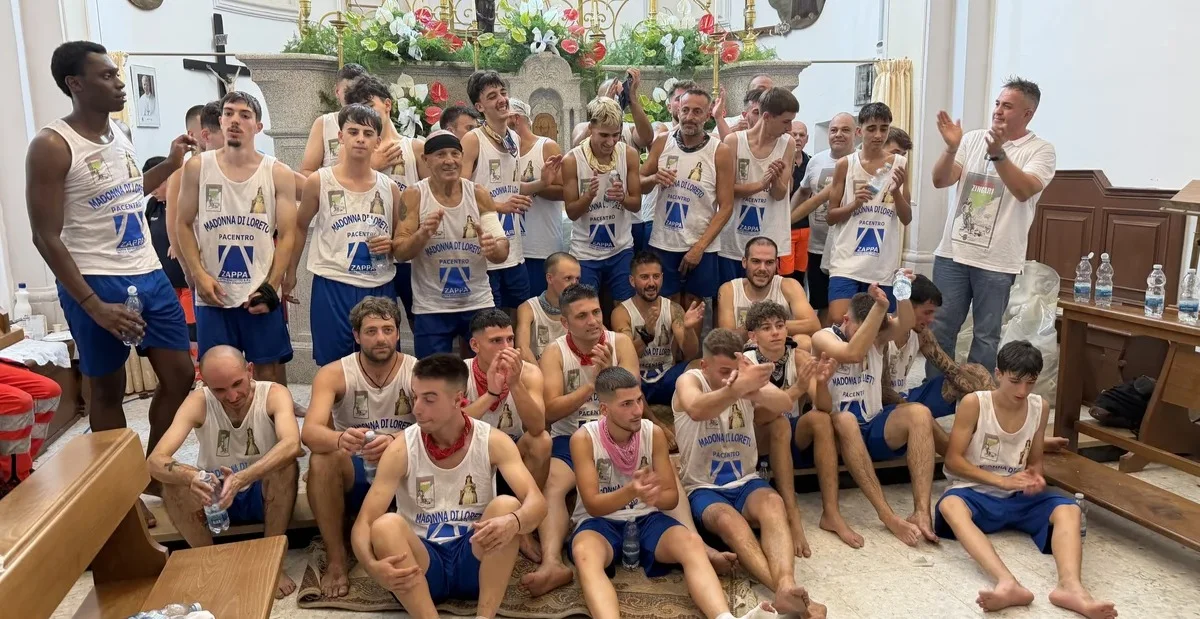 FOTO | Corsa degli Zingari, vince il ventunenne Daniele Silvestri