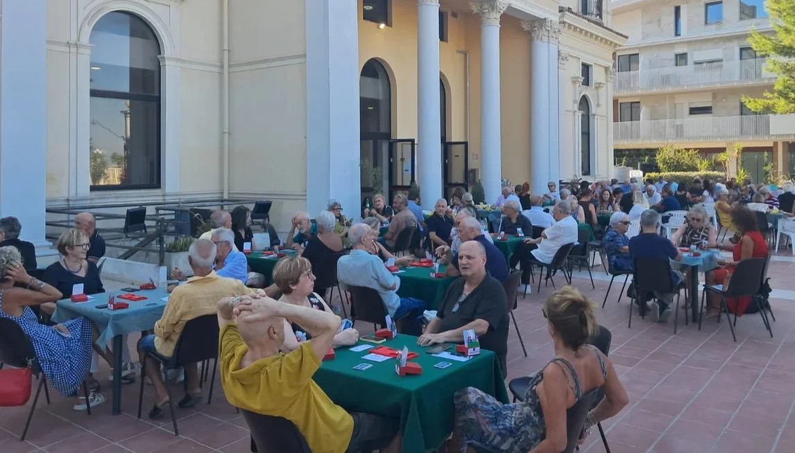 Successo per il torneo di bridge sulla terrazza del Kursaal