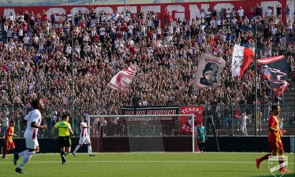 Calcio D/F, "Il derby" a porte aperte ma prima tutti in Prefettura