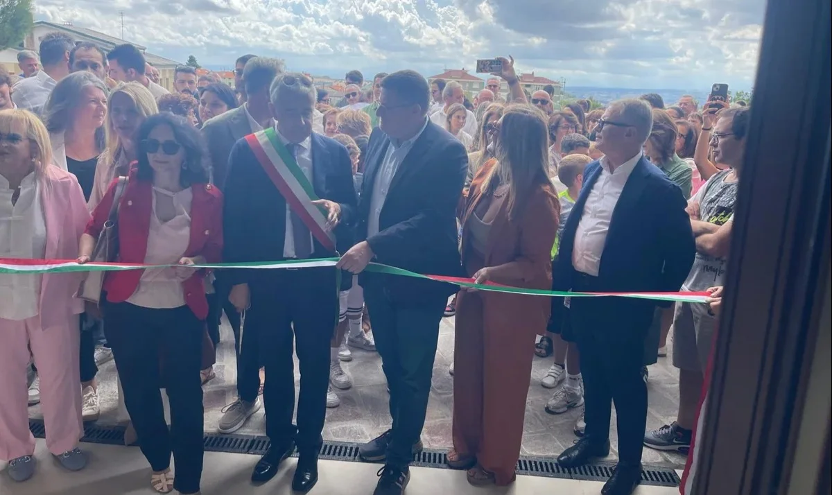 Atri, inaugurata la nuova scuola nel centro storico per 450 alunni