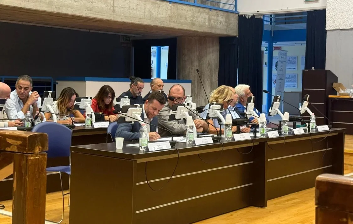 VIDEO | Nuovo servizio di digitalizzazione in Consiglio, Ciammariconi: "Andiamo a risparmiare"