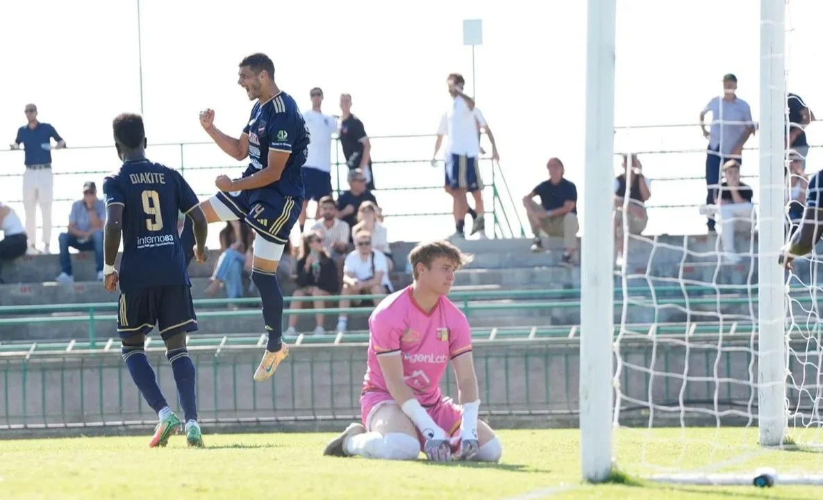 Calcio D/F, Vigor Senigallia è capolista solitaria