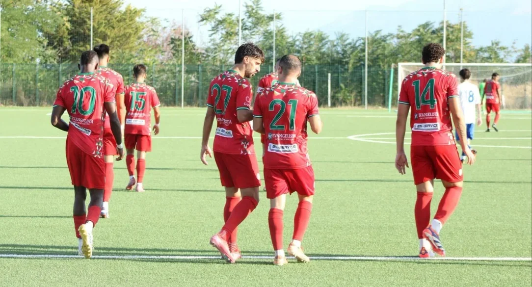 Eccellenza, Mosciano e Montorio in cerca di riscatto
