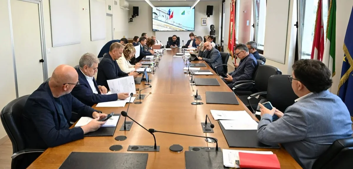 FOTO | Commissione Bilancio: i lavori si aprono nel ricordo del giovane Andrea Moretti