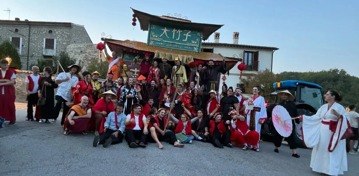 FOTO | Festa dell'uva di Bisenti, Sopraffino vince la sfilata dei carri