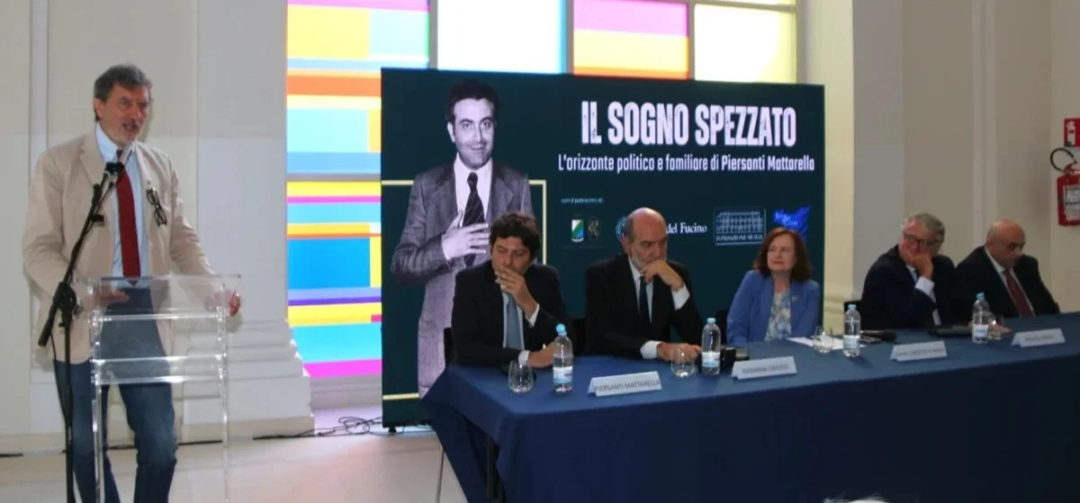 Marsilio all’inaugurazione della mostra dedicata a Piersanti Mattarella