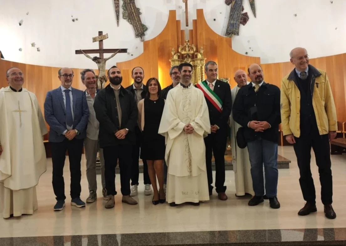 FOTO | Ancarano: partecipata l’inaugurazione del “Largo Don Tommaso Monti” nell’ambito della Settimana della Pace