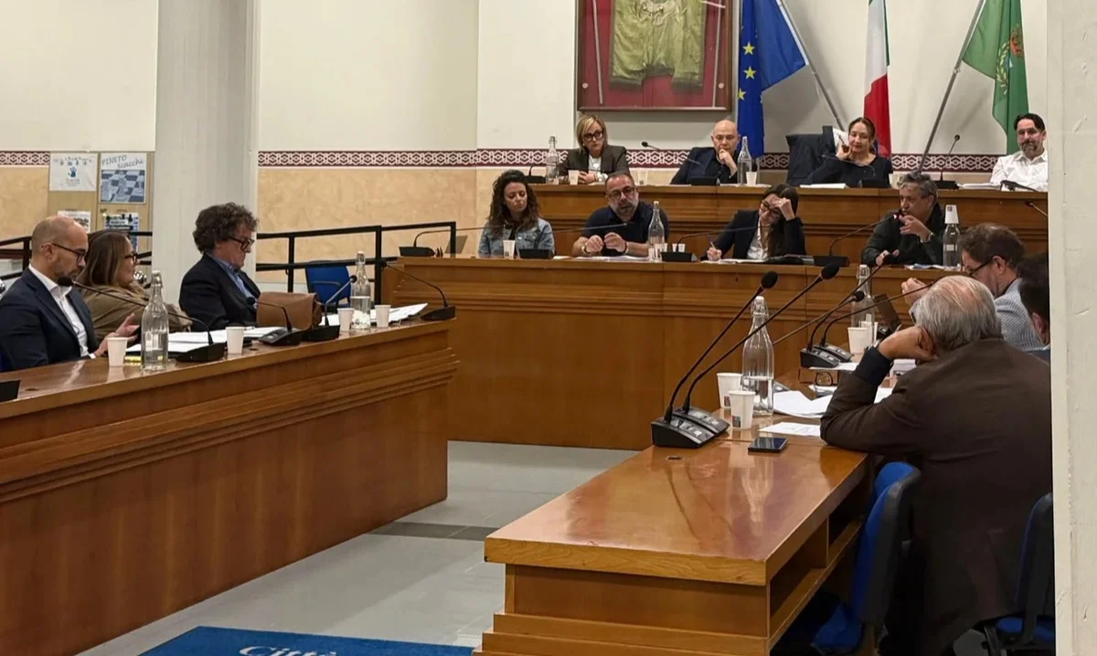 Consiglio Pineto, risorse per scuole e mitigazione del rischio idrogeologico