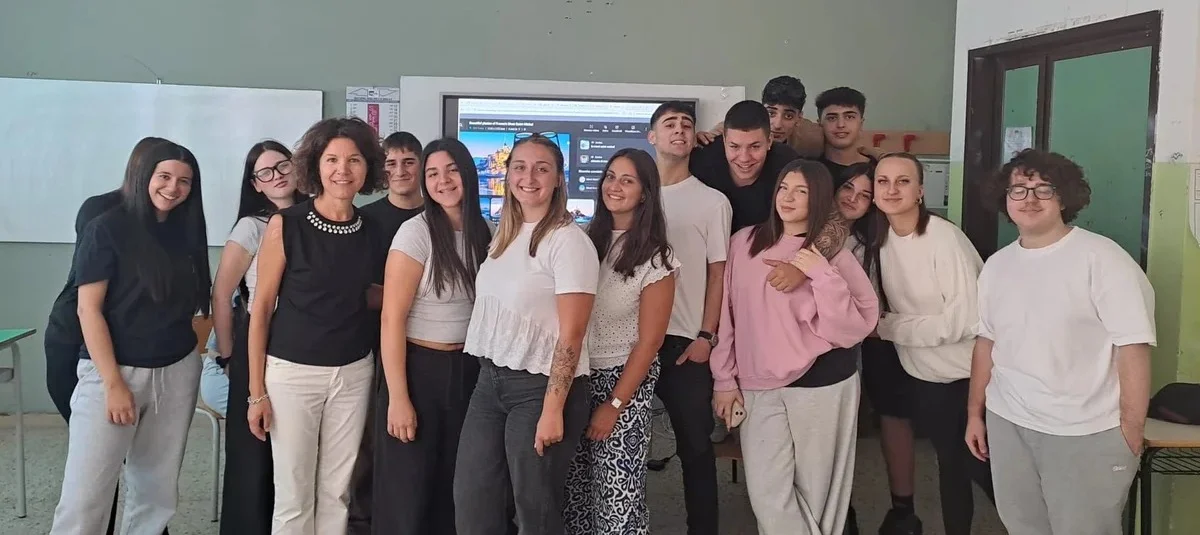 FOTO | Alessandrini-Marino, concluso lo stage di due studentesse francesi