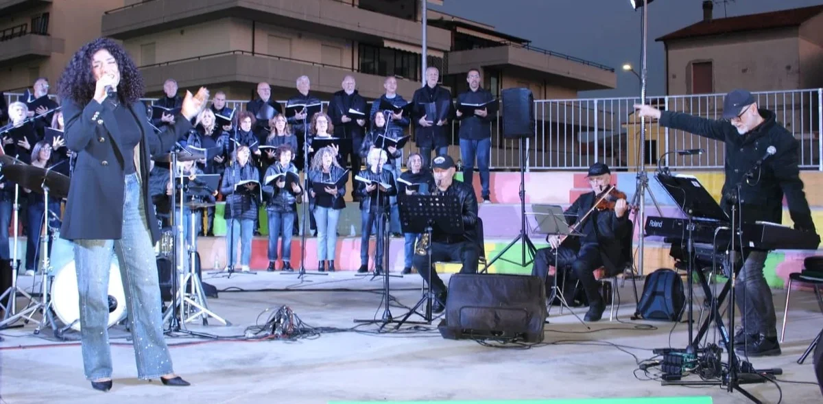 FOTO | Il Chorus Novus Rock Ensemble conquista San Nicolò a Tordino