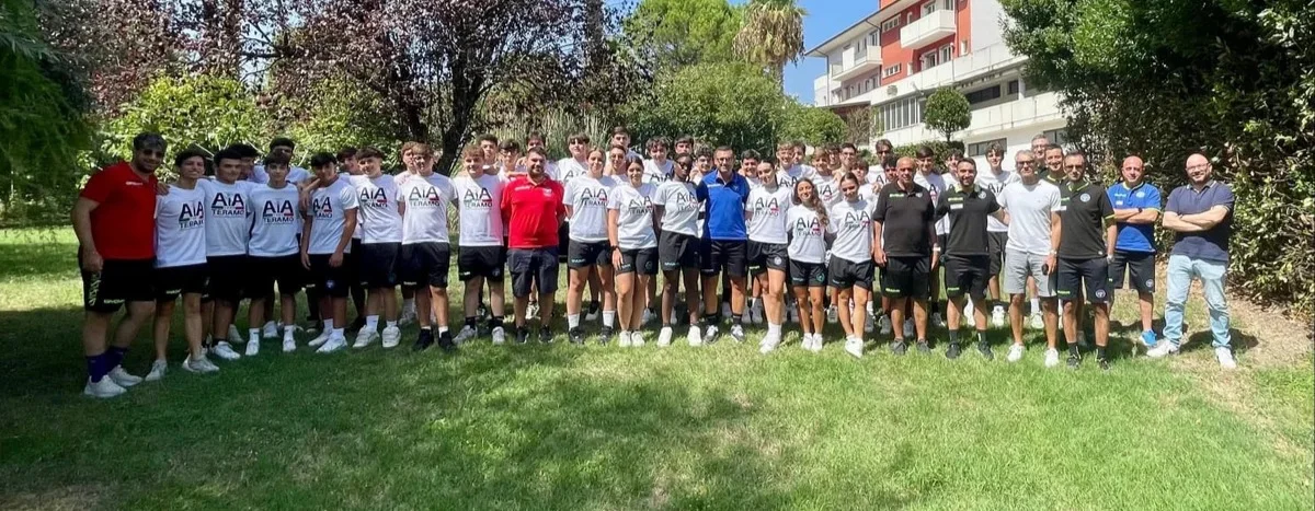 FOTO | Calcio, l’AIA Teramo entra nelle scuole