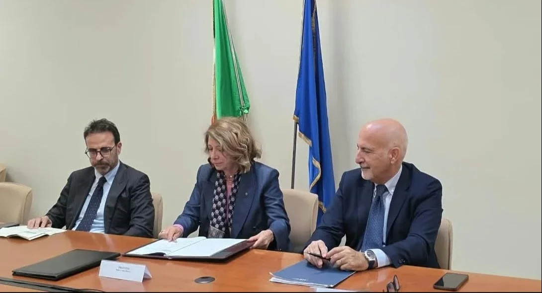 Usura ed estorsione: firmato in Prefettura il protocollo d'intesa per prevenire attività criminali