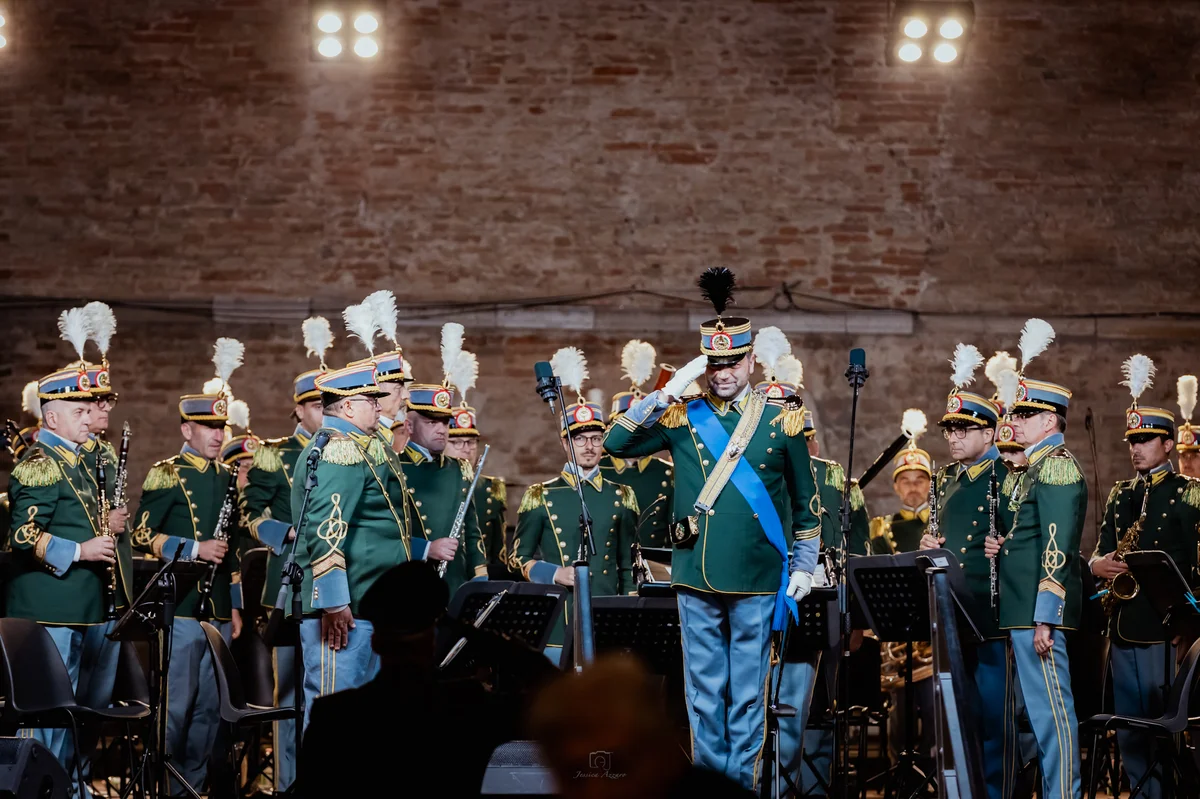 FOTO | La Banda della Guardia di Finanza ha impreziosito la festa per la patrona di Giulianova