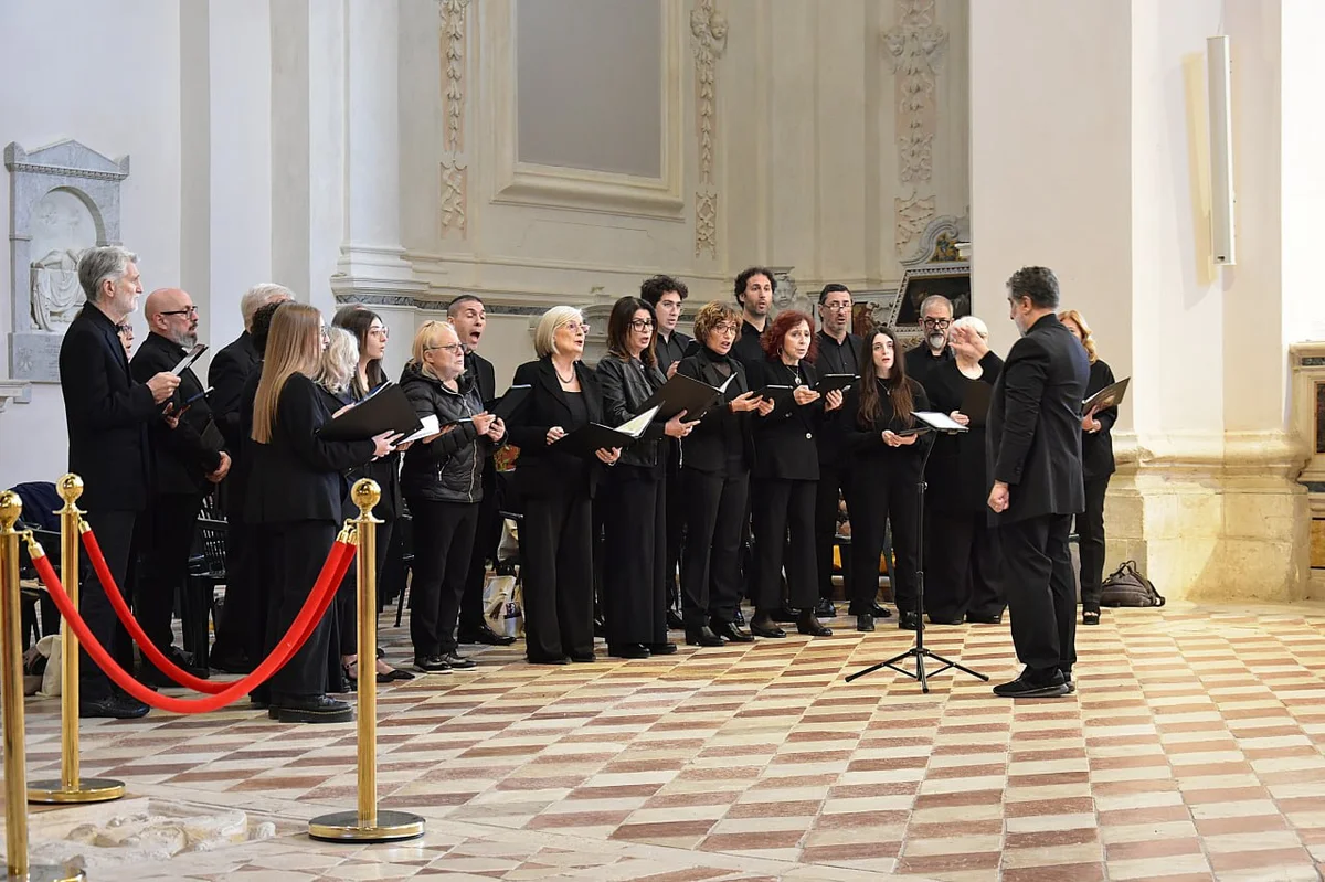 Il Coro Sine Nomine di Teramo Ospite della Basilica di Santa Maria di Collemaggio