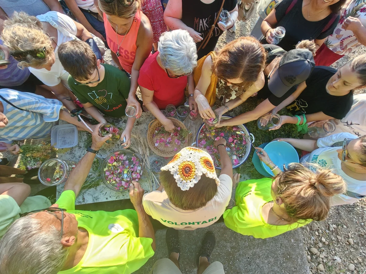 Acqua di San Giovanni al Borsacchio, 150 persone per l'antico rito