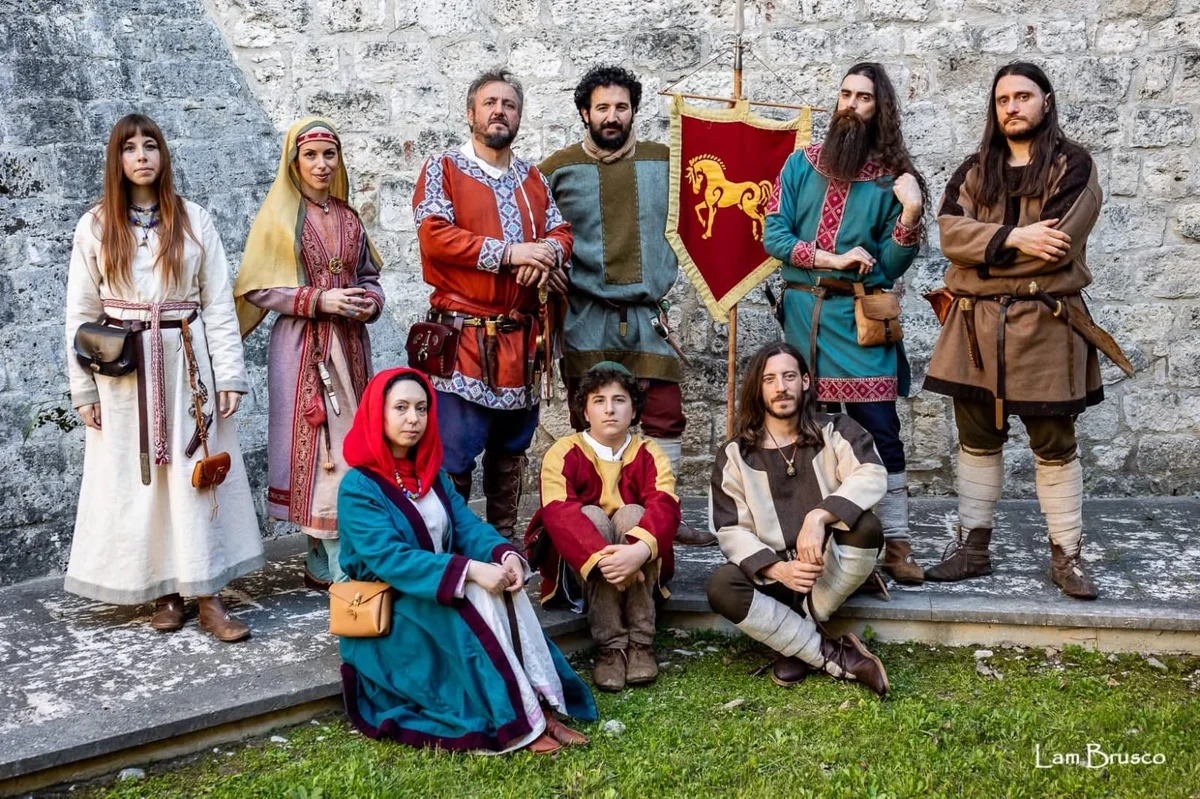"Arrivano i Longobardi", rievocazione storica in costumi d'epoca a Martinsicuro