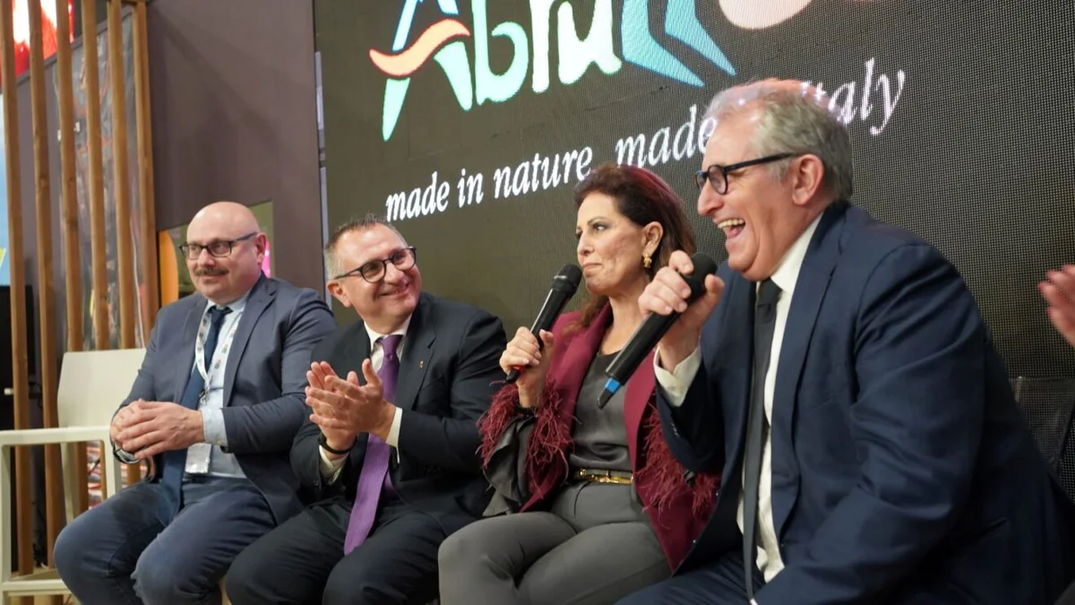 Bit2026: il Ministro Santanchè in visita allo stand Abruzzo