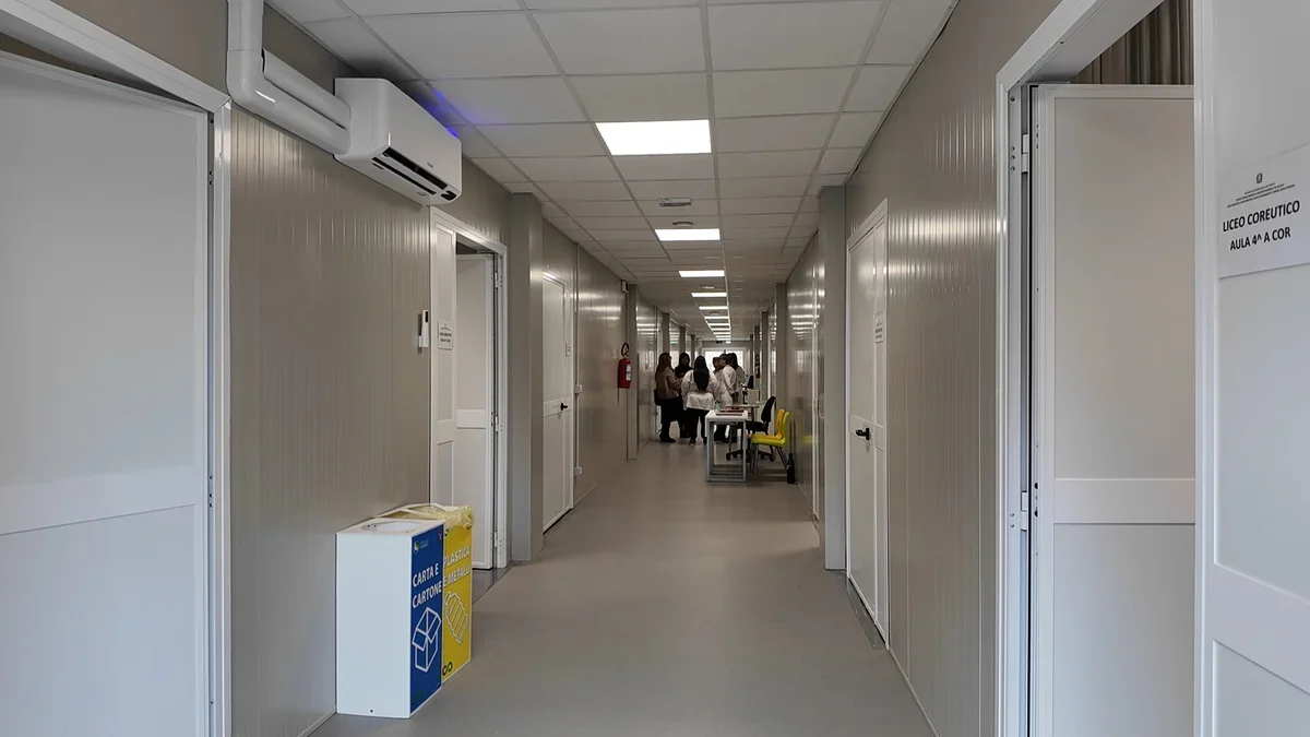 Campus Cona, la seconda aula di danza e il laboratorio scientifico collocati al "Forti"