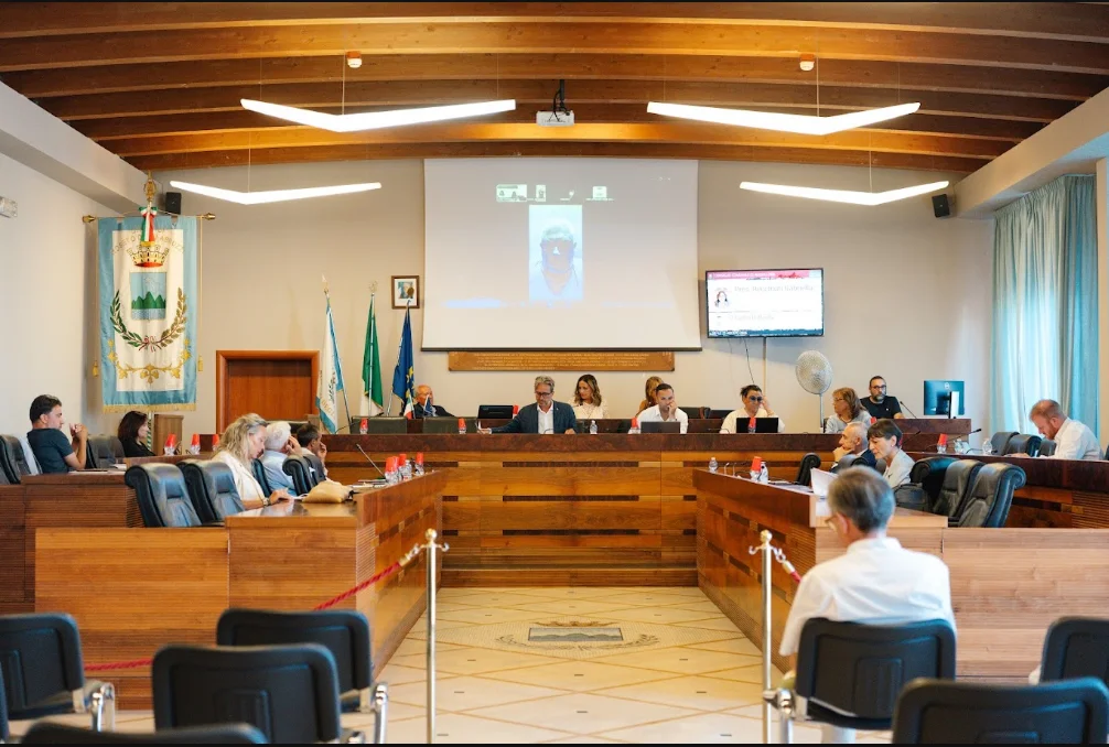 Roseto, il Consiglio Comunale approva le delibere per la gara delle Reti Gas