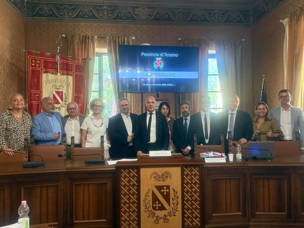 FOTO e VIDEO | Furio Cugnini va in pensione, 43 anni a servizio della pubblica amministrazione