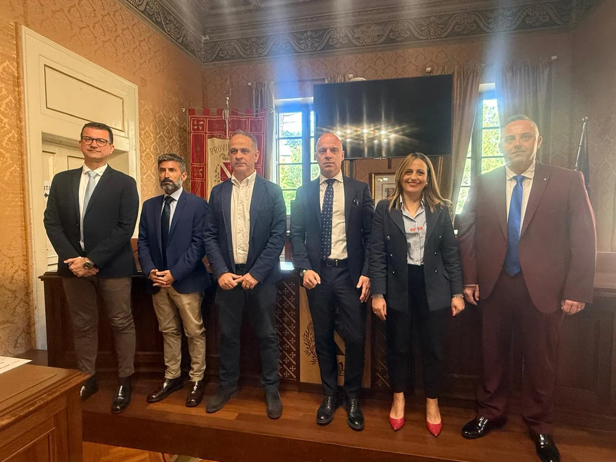 FOTO e VIDEO | Provincia di Teramo, attribuite le deleghe