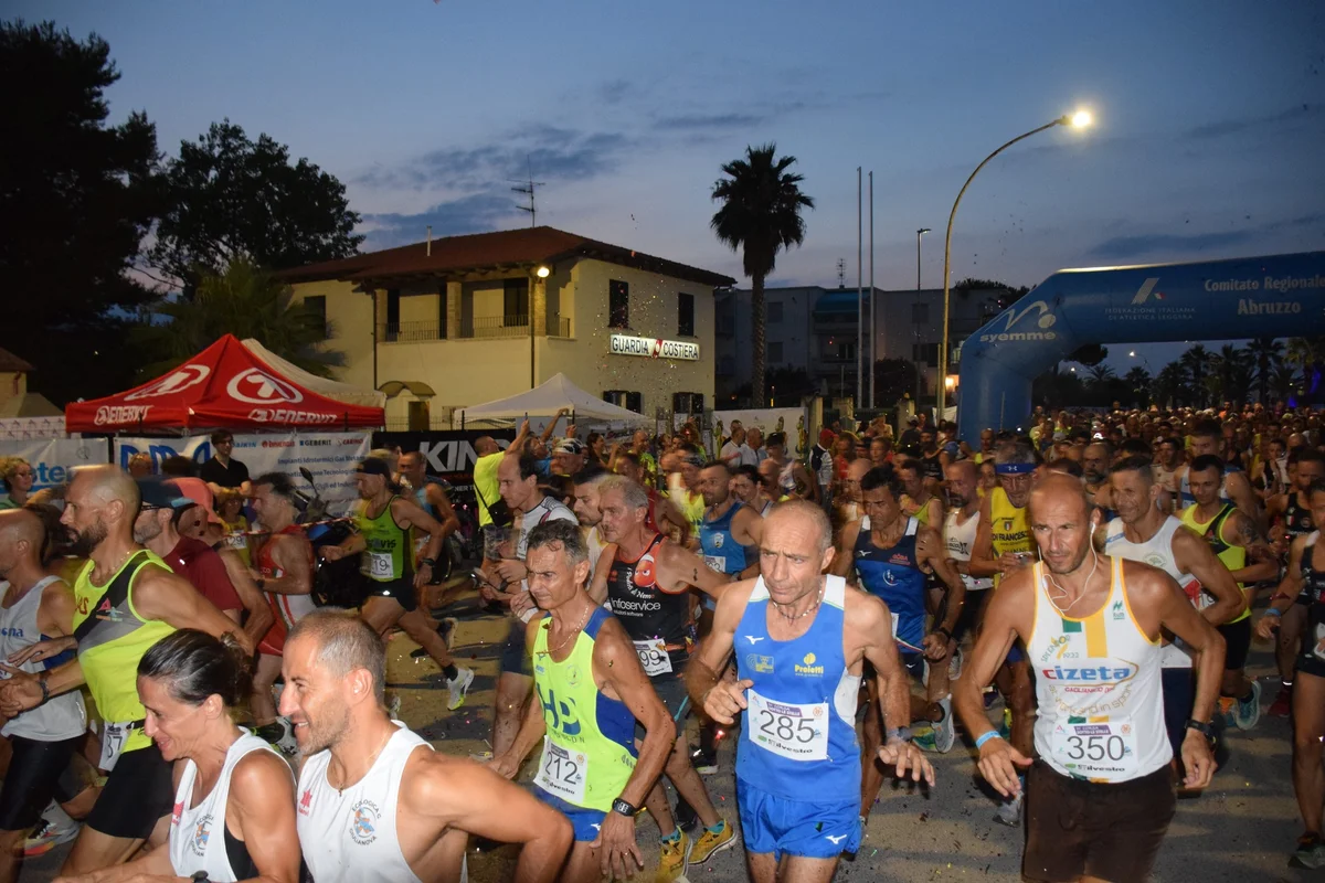 Correre al chiaro di luna: Tortoreto ospita la notturna di "Corsa Sotto le Stelle"