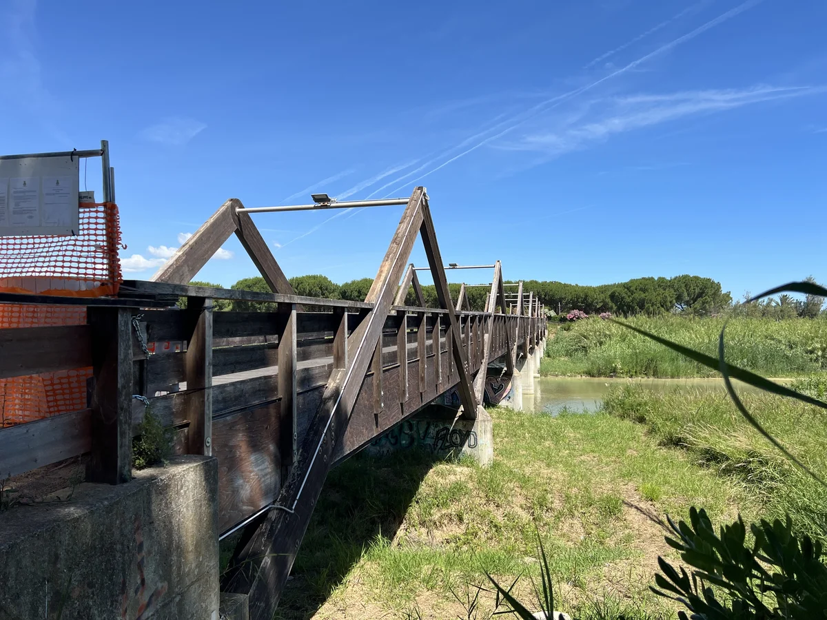 Ponte in legno sul Salinello: partono i lavori di sistemazione