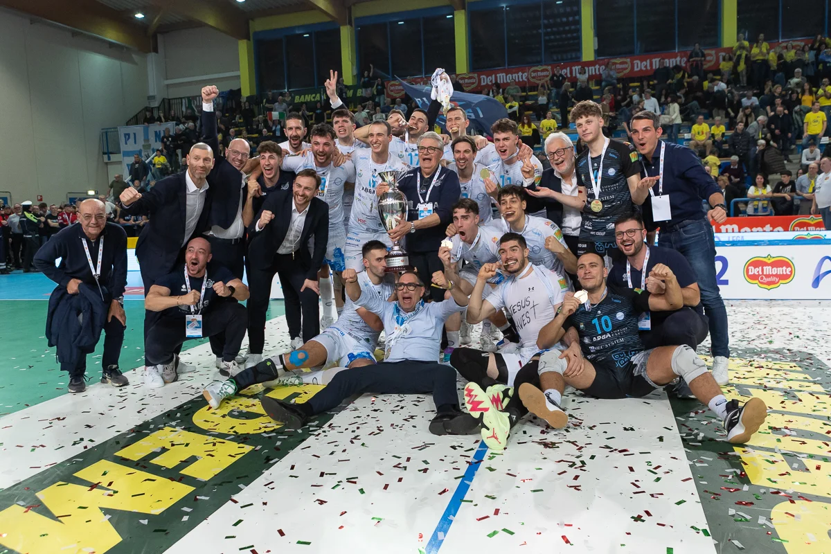 Volley Coppa Italia, storica vittoria dell'ABBA Pineto: battuta Pordenone 1-3