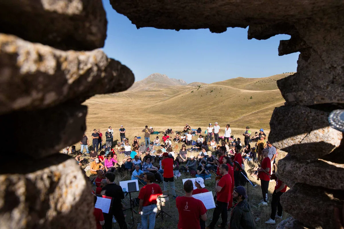 "I monti che suonano", passeggiate musicali sul cammino del Gran Sasso