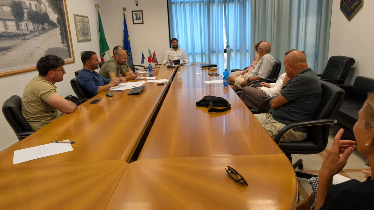 Cocciniglia tartaruga del pino, Roseto si muove: avviato il confronto con il Conalpa