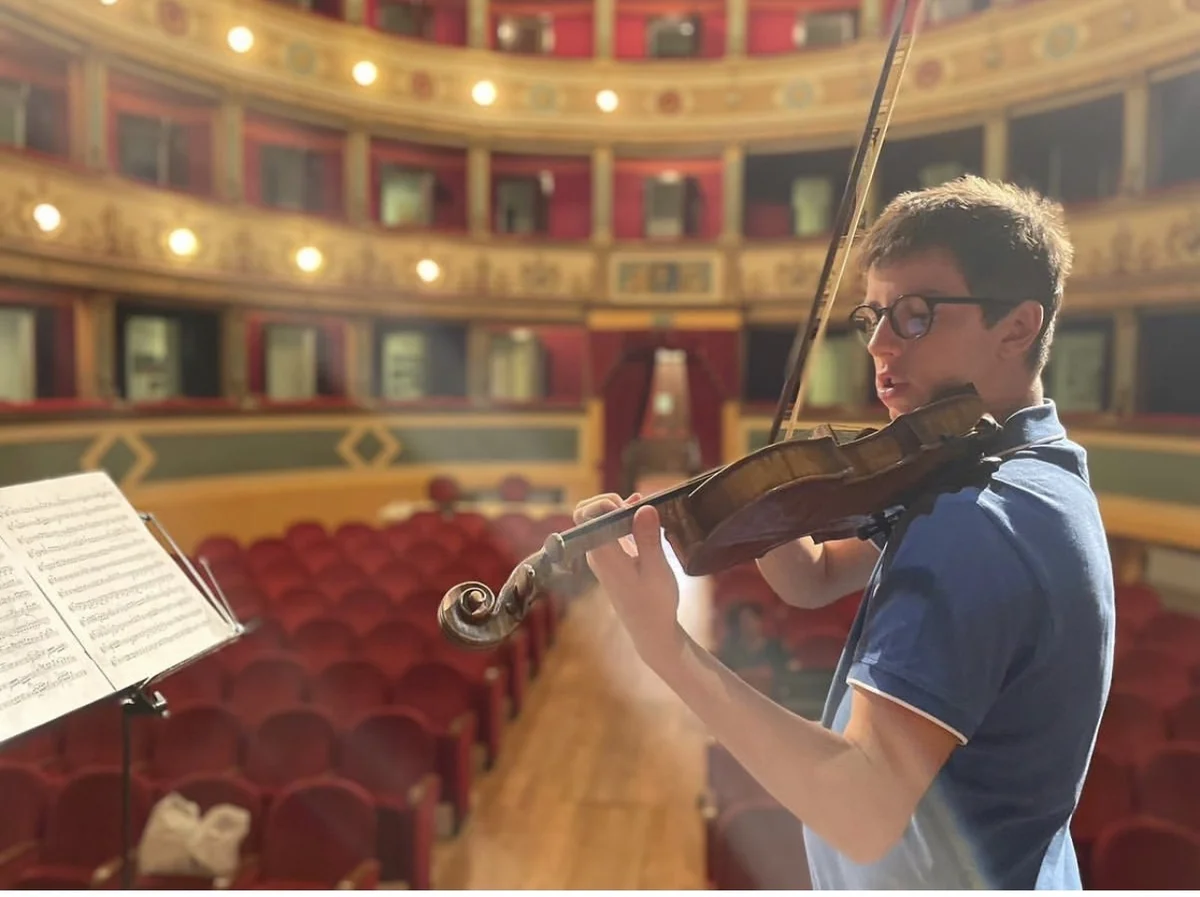 Festa della Repubblica, un giovane violinista teramano a Roma