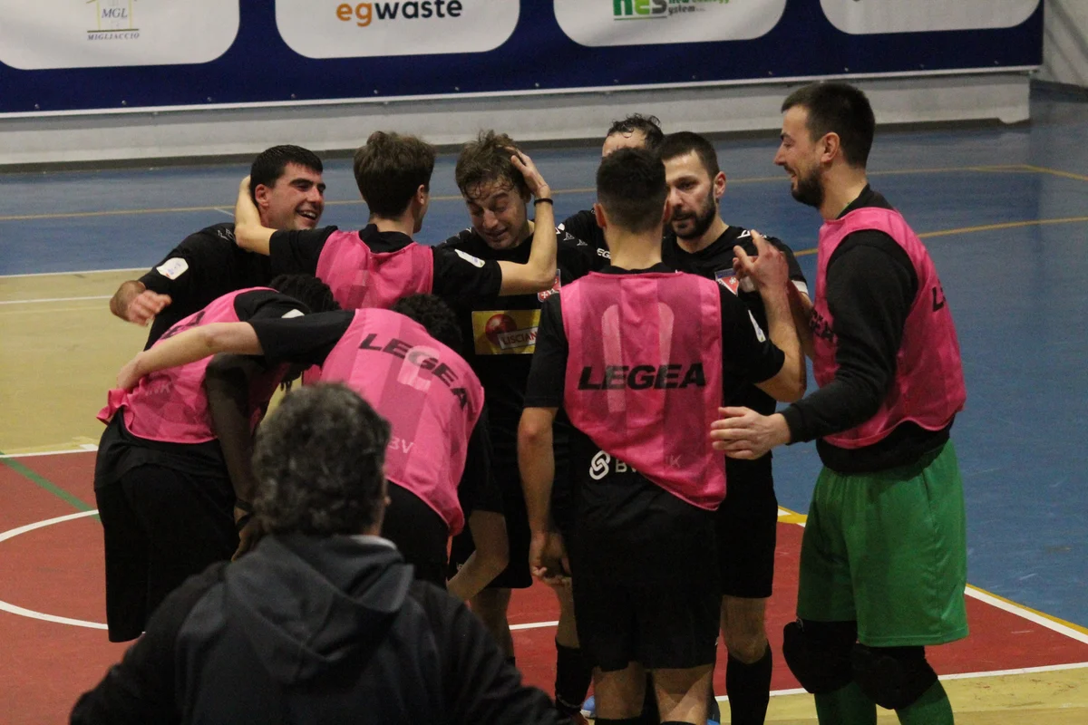 Calcio a 5 B, colpo esterno per la Lisciani Teramo: Casertana battuta (5-6)