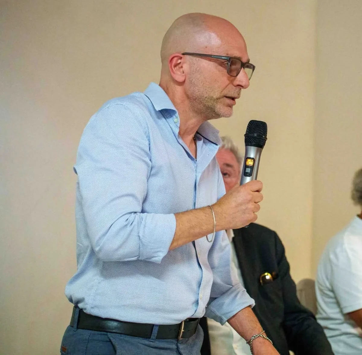 Atri: inaccettabile la concessione di uno spazio pubblico per la presentazione del libro di Gabriele Adinolfi