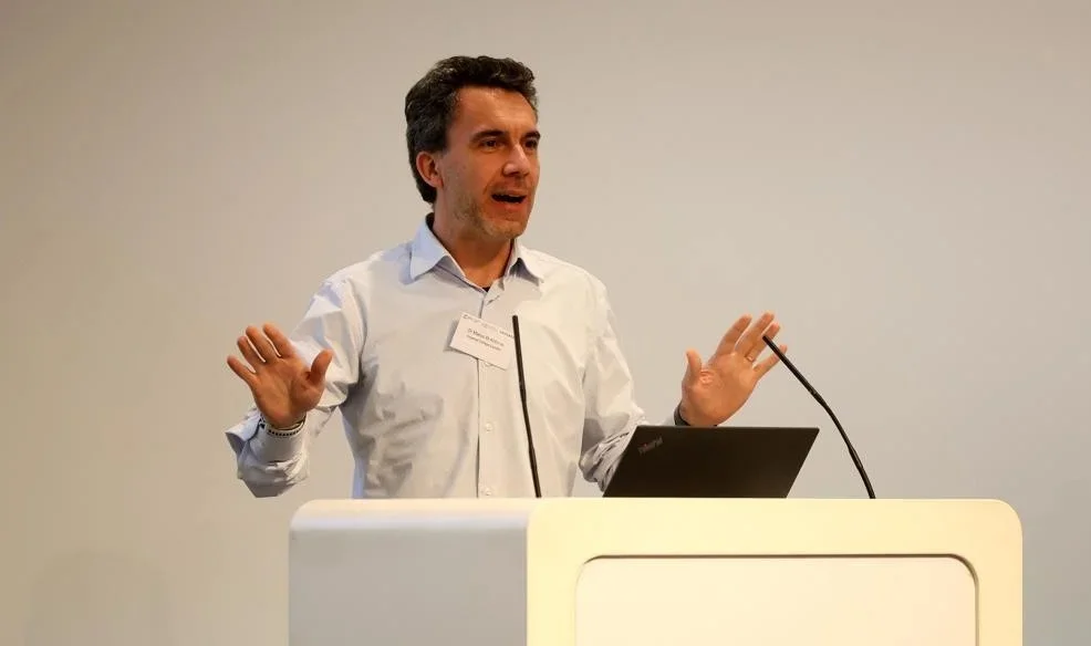 Costruire la medicina con i mattoncini di Dna: Di Antonio all'IIS "Alessandrini-Marino"