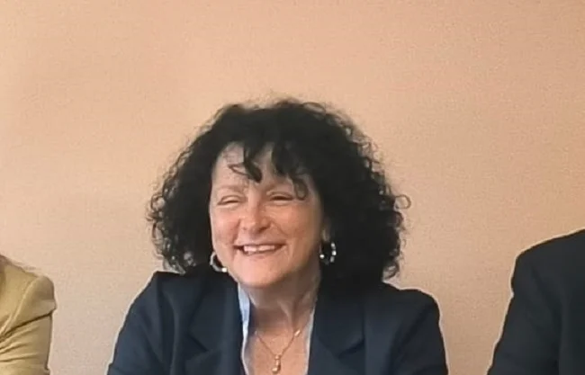 Incendiata l'auto di una giornalista, la condanna dell'OdG