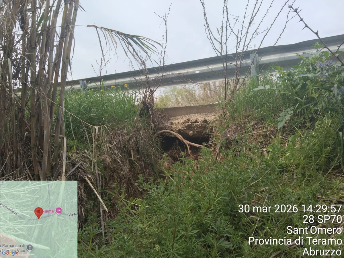 FOTO | Meteo, chiuso il ponte di Campodino per possibile dissesto strutturale