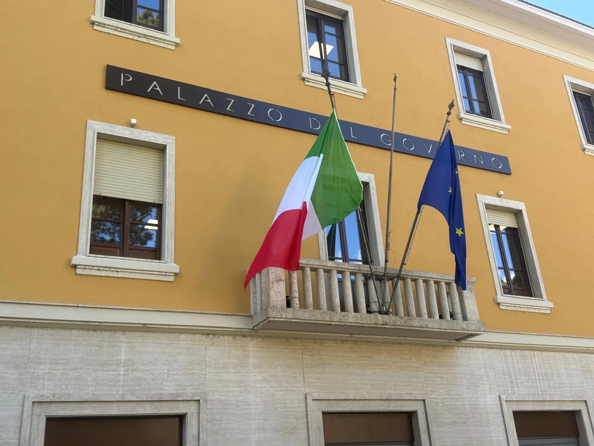 Teramo, ecco le Medaglie d'Onore consegnate ai familiari degli Internati nei Campi di Concentramento
