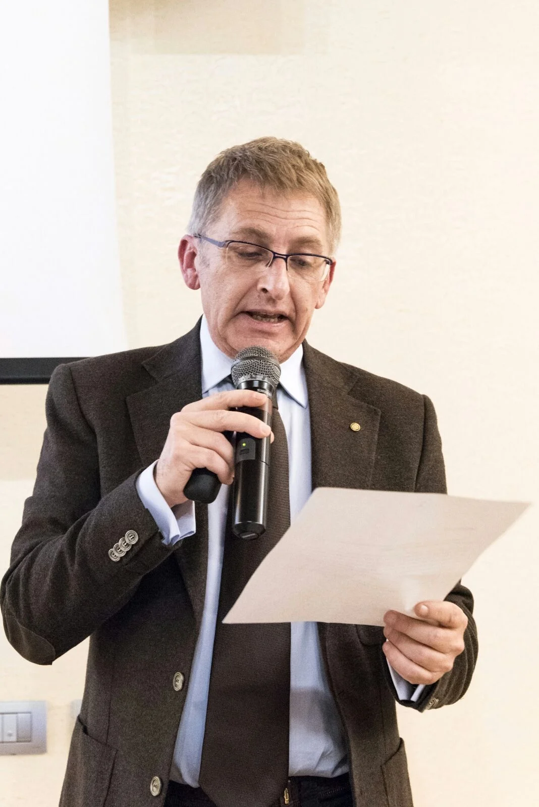 Controguerra assegna al giuliese Sandro Galantini la cittadinanza onoraria