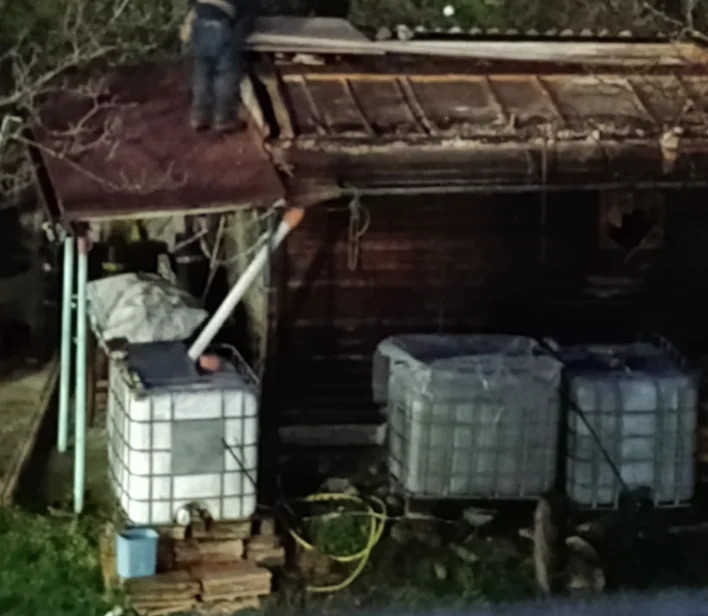 Incendio capannone a Torricella, Brandimarte: “Ci sono attività su proprietà comunale?"