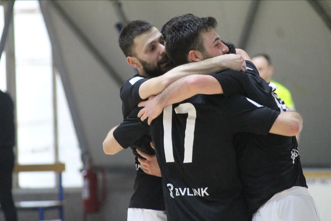 Calcio a 5/B, exploit della Lisciani Teramo che vede la salvezza meno lontana