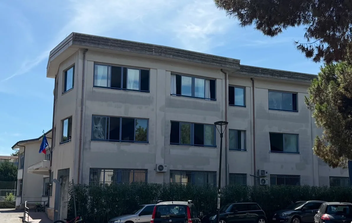 “Di Poppa”: interdetta una parte della palestra per le verifiche strutturali