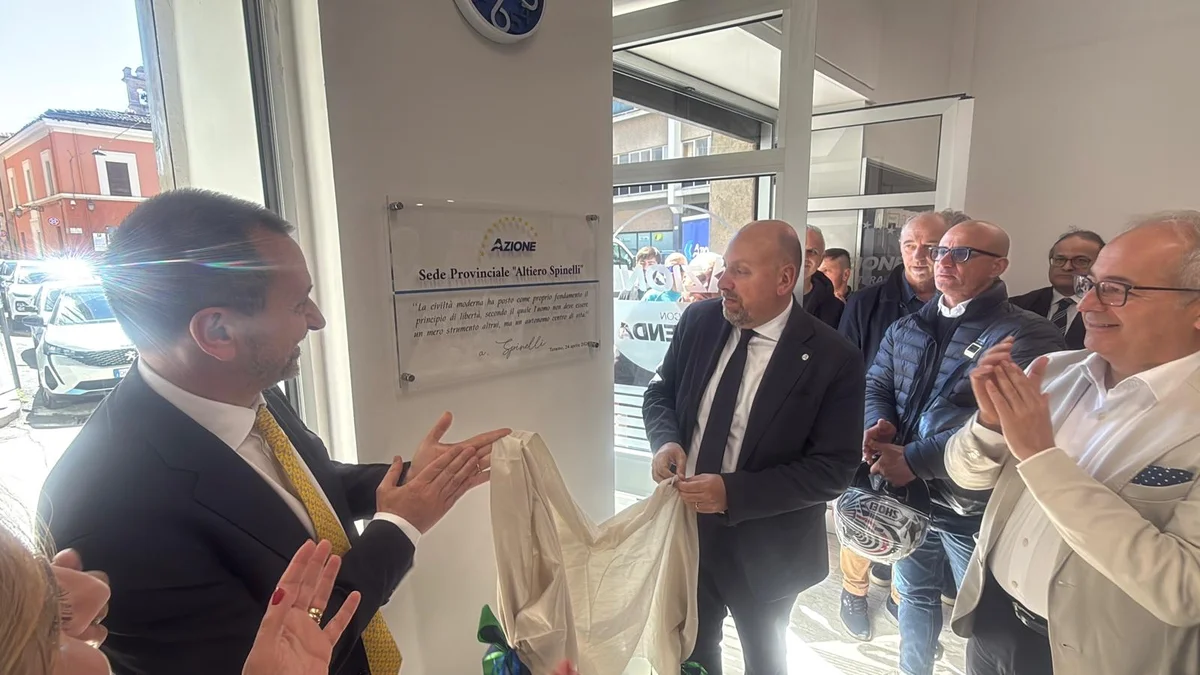 FOTO e VIDEO | Sede di Azione a Teramo, un punto di riferimento per la politica concreta