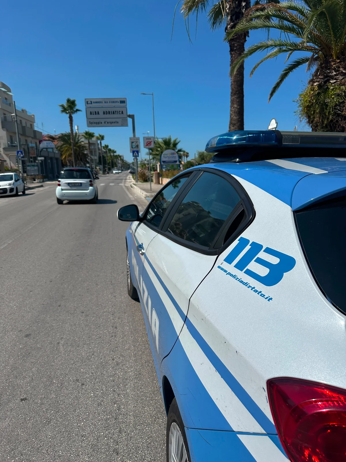 Controlli ad Alba Adriatica: sanzioni per uno stabilimento balneare e un negozio di Kebab