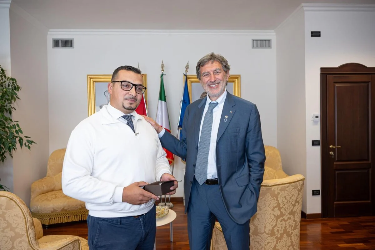 Marsilio incontra il sindaco più giovane d’Italia