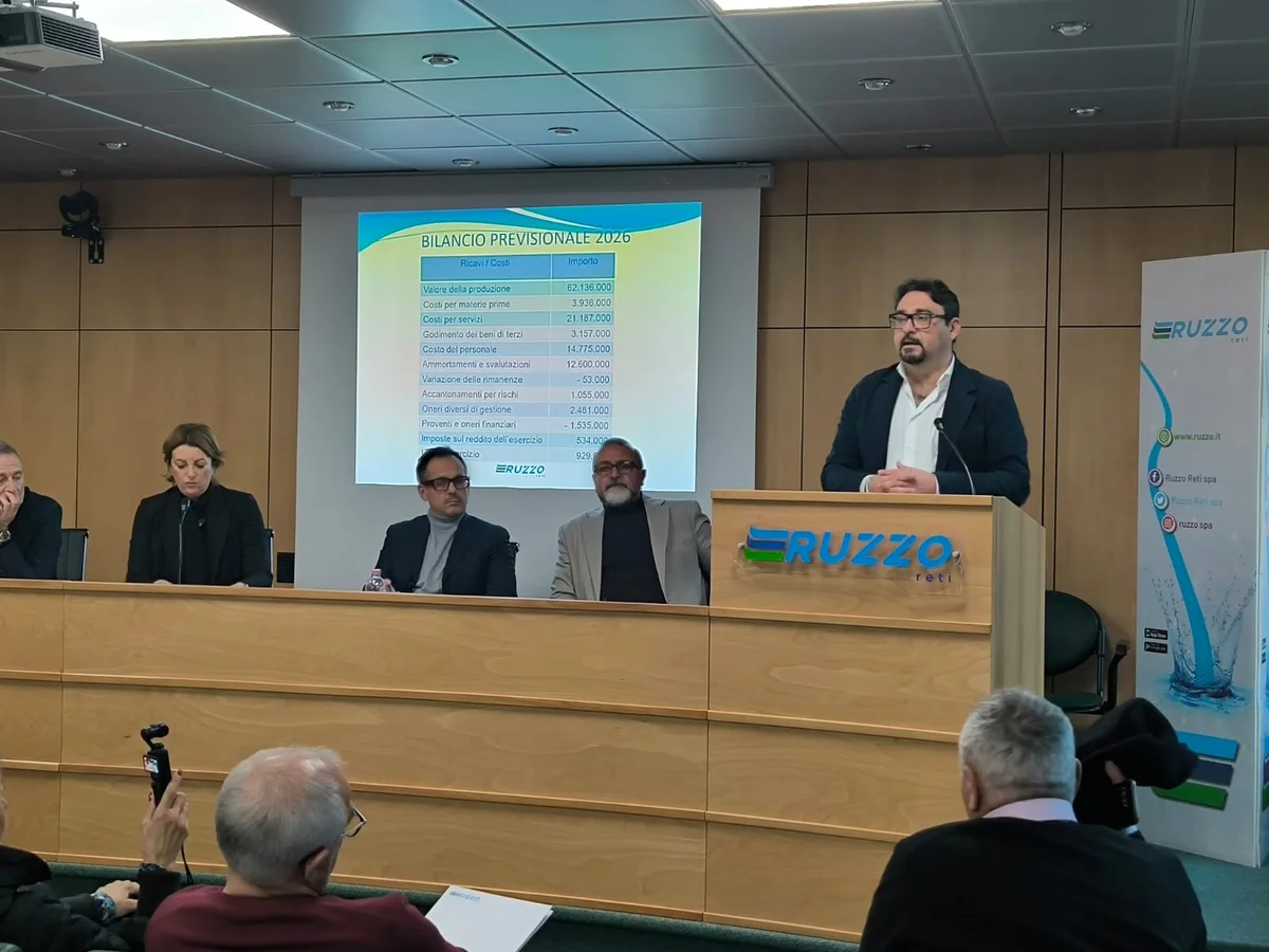 VIDEO | Ruzzo, D'Alberto torna in assemblea: "Una nuova fase per il futuro di acqua e rifiuti"