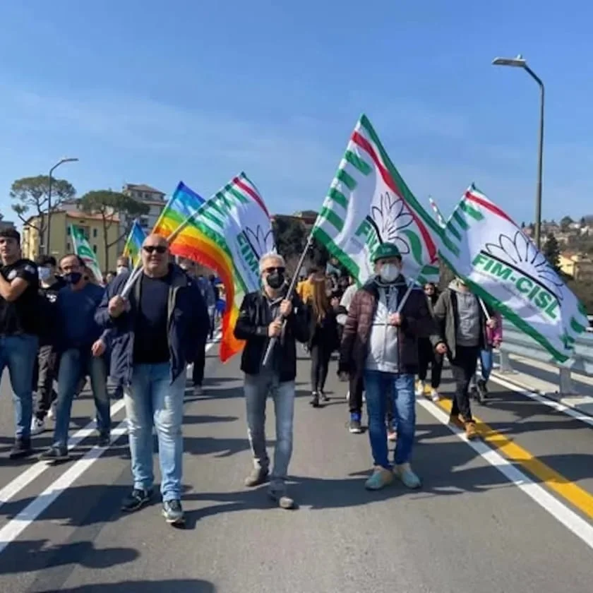 Lavoro: Fim, sì metalmeccanici conferma contratto è strumento giustizia sociale