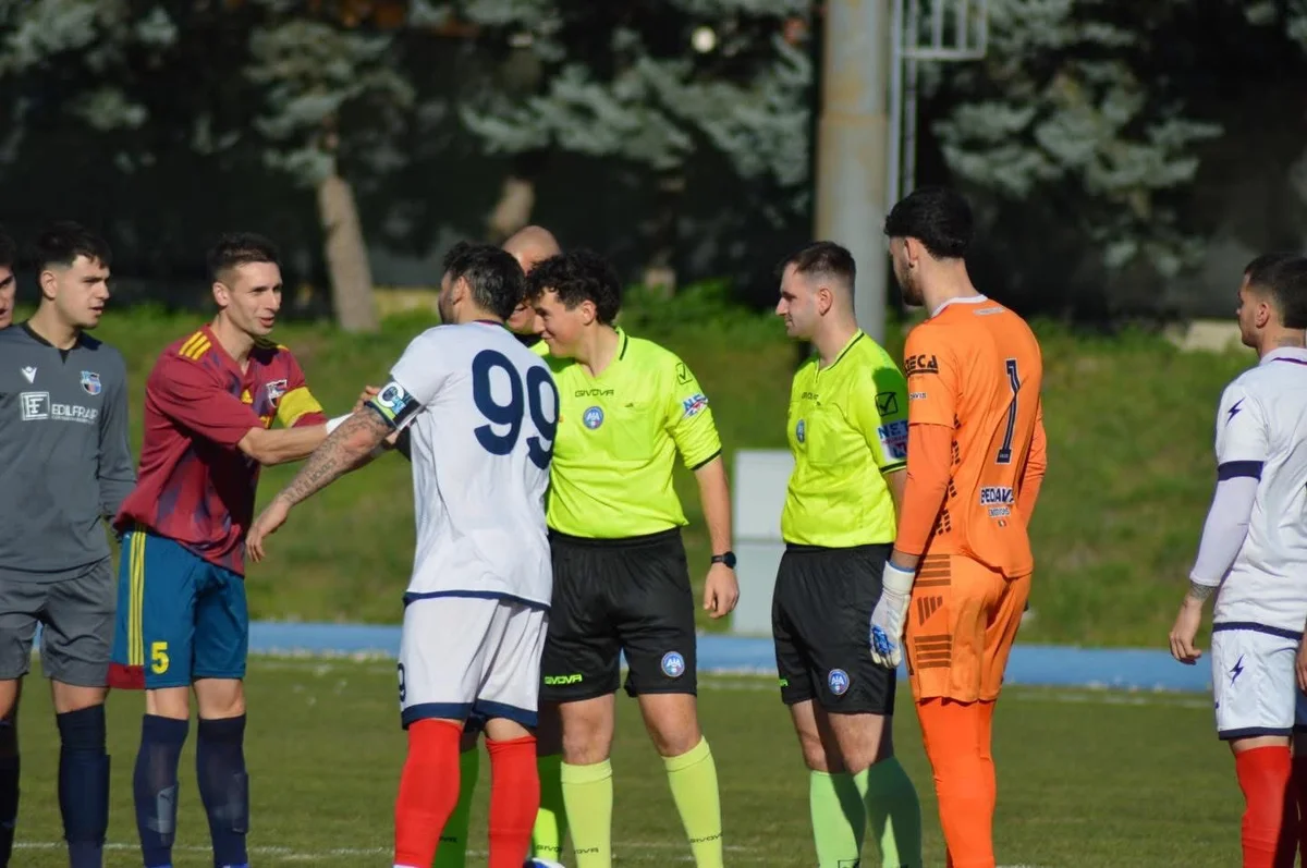 Promozione/A, sfida infinita a distanza tra le due big