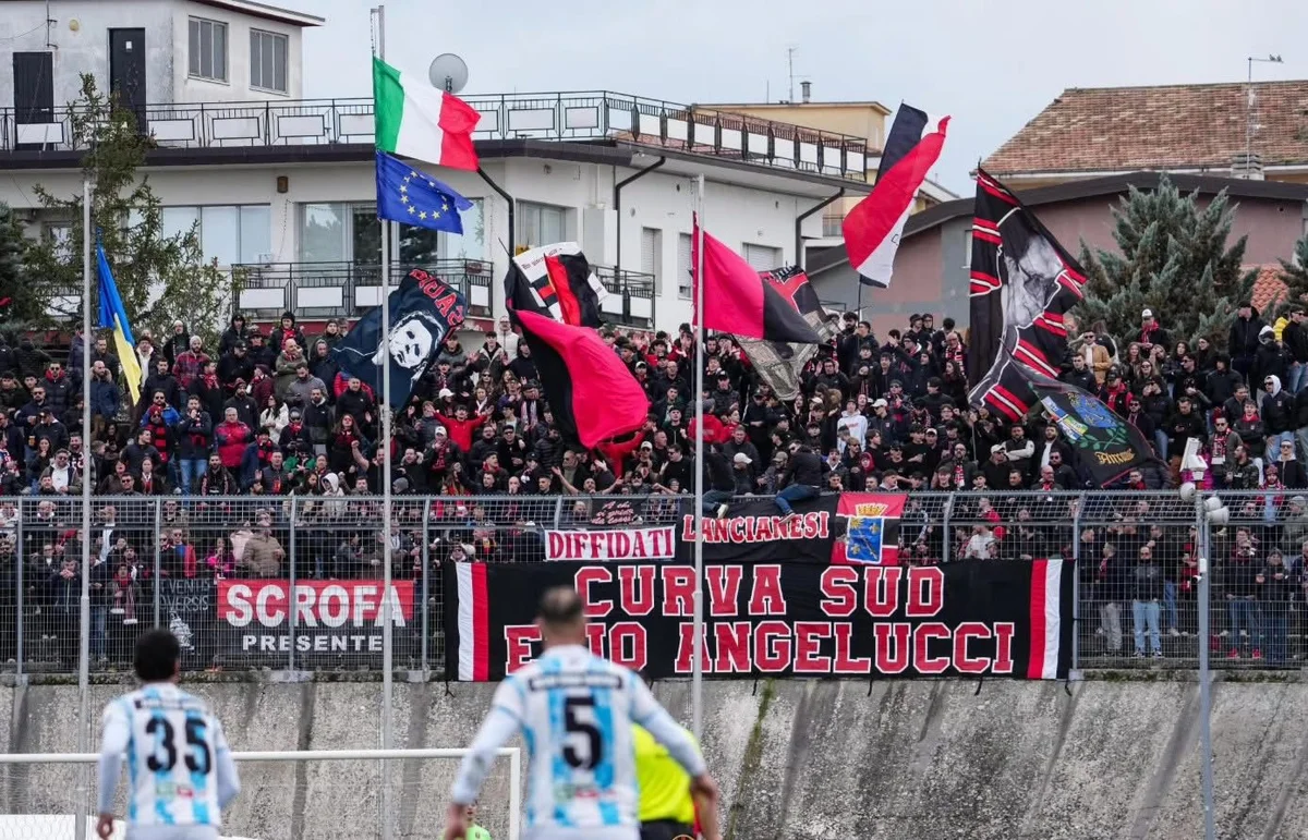 Eccellenza, fari puntati sul big match Lanciano-Santegidiese